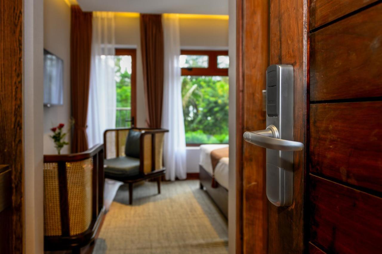 The Blossom Hoi An Ocean Front Hotel & Spa エクステリア 写真