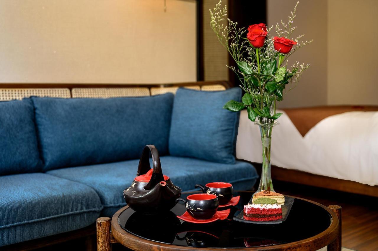 The Blossom Hoi An Ocean Front Hotel & Spa エクステリア 写真