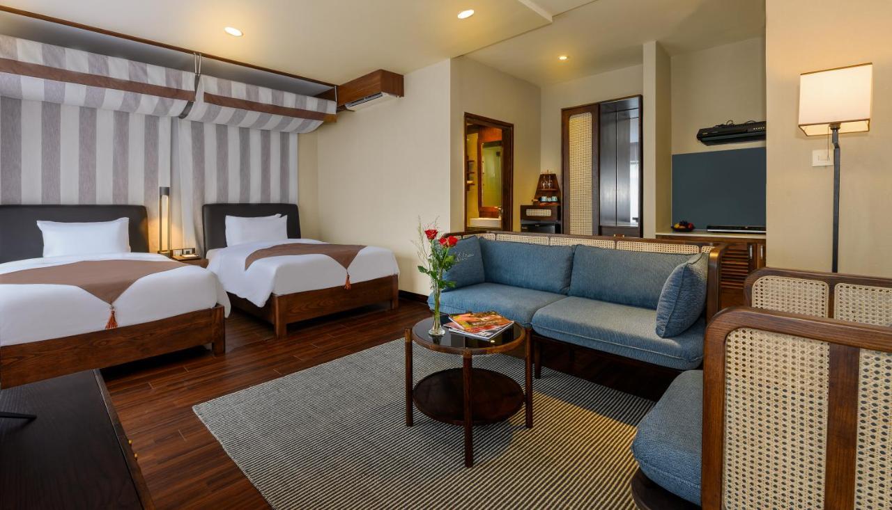 The Blossom Hoi An Ocean Front Hotel & Spa エクステリア 写真