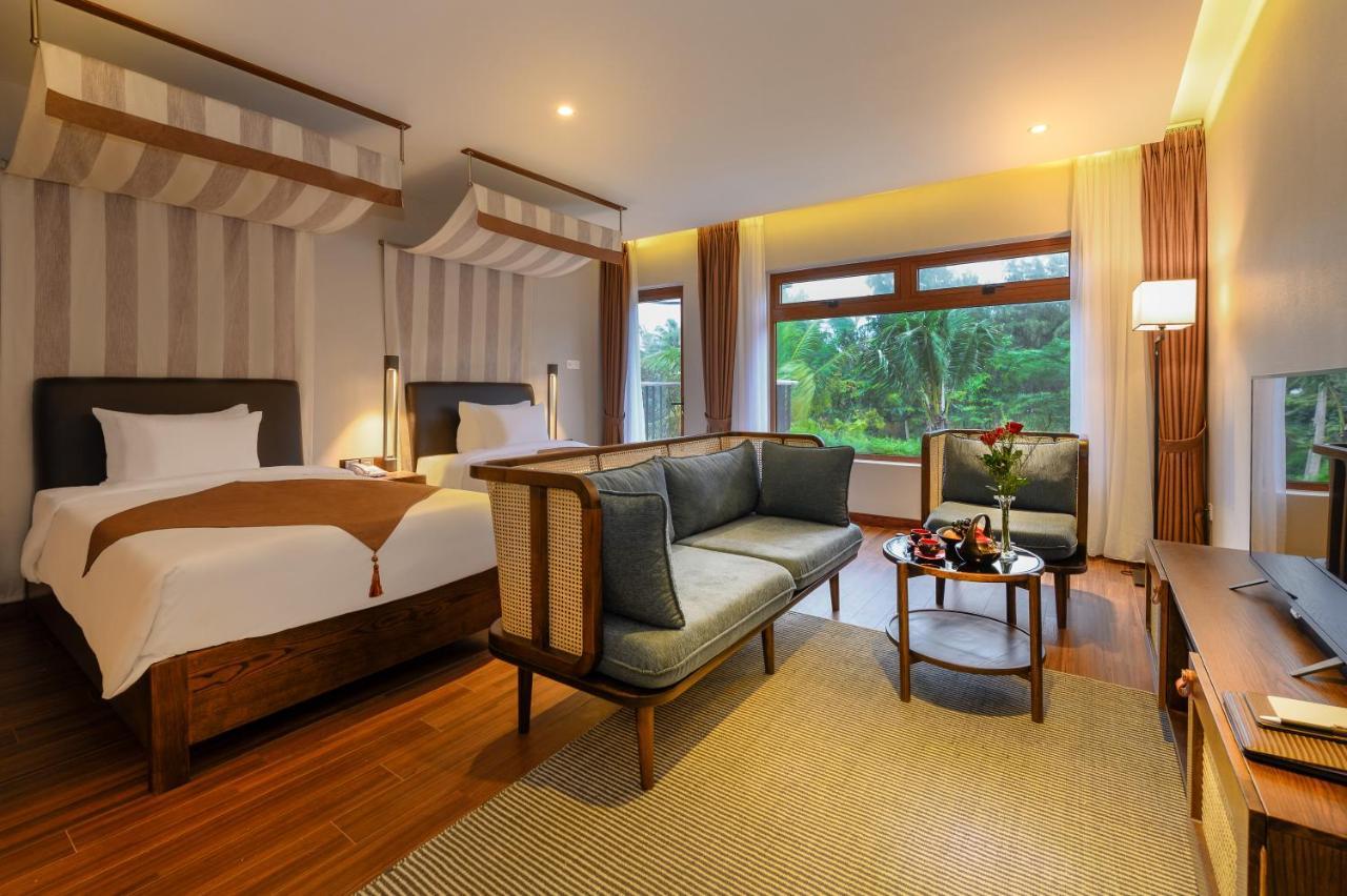 The Blossom Hoi An Ocean Front Hotel & Spa エクステリア 写真